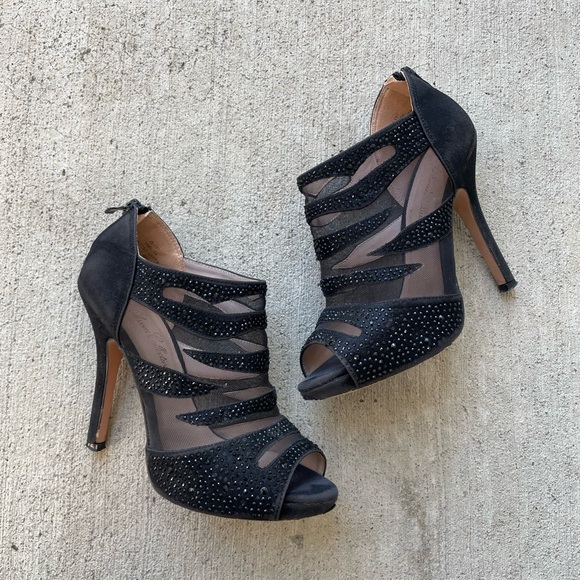 De Blossom Collection Shoes - De Blossom Collection Glittery Heels Black High Bootie Shoes size 6.5